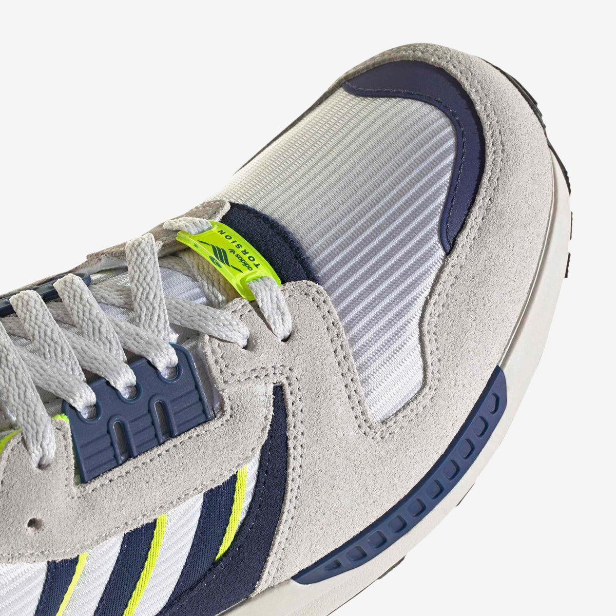 adidas ZX 8000