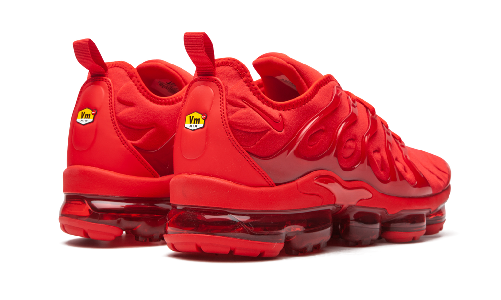 Nike Air VaporMax Plus "TRIPLE RED" CW6973 600