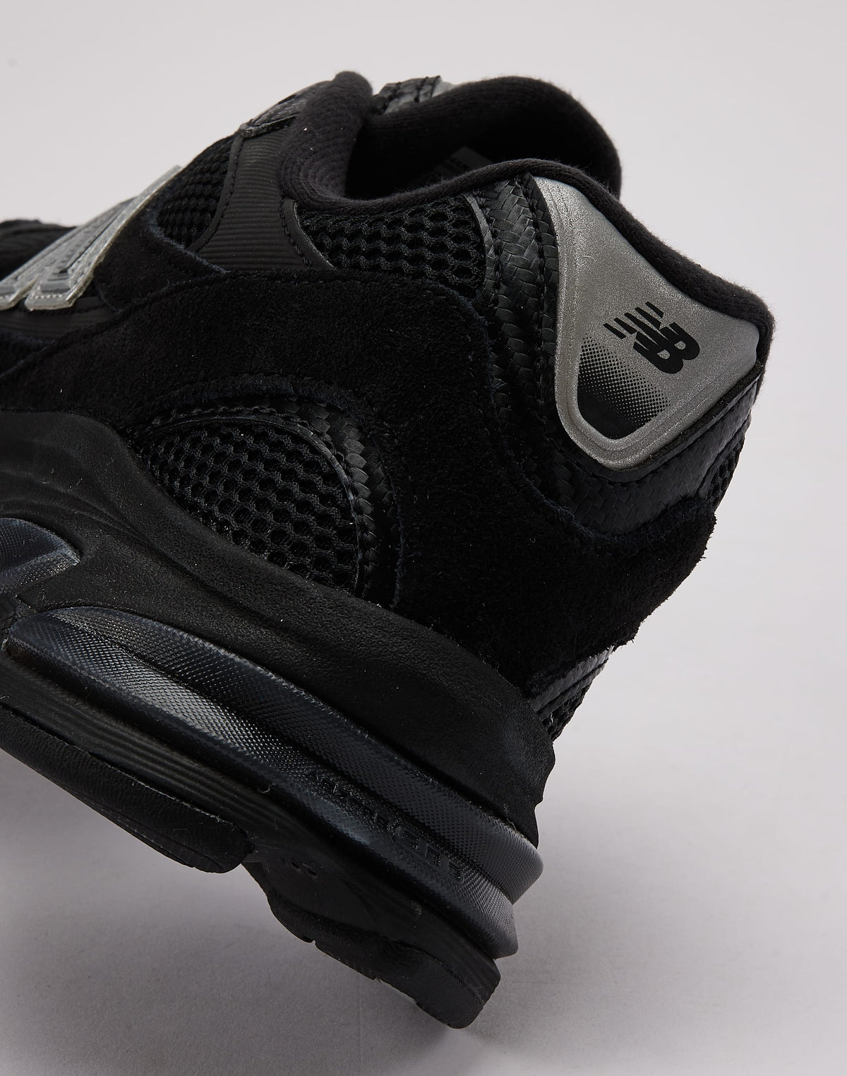 New Balance 2010 'Carbon'