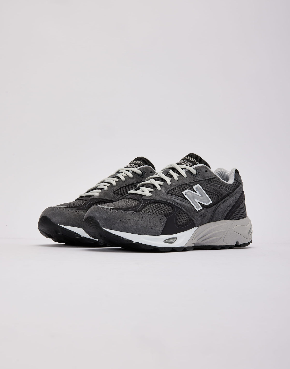 New Balance 880R