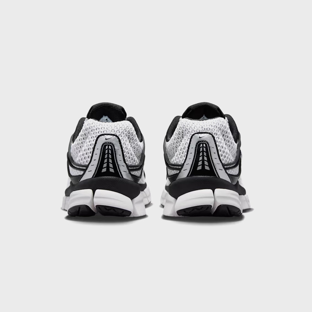 Nike Zoom Skylon 11 - Summit White / Black / Light Smoke Grey / Metallic Silver