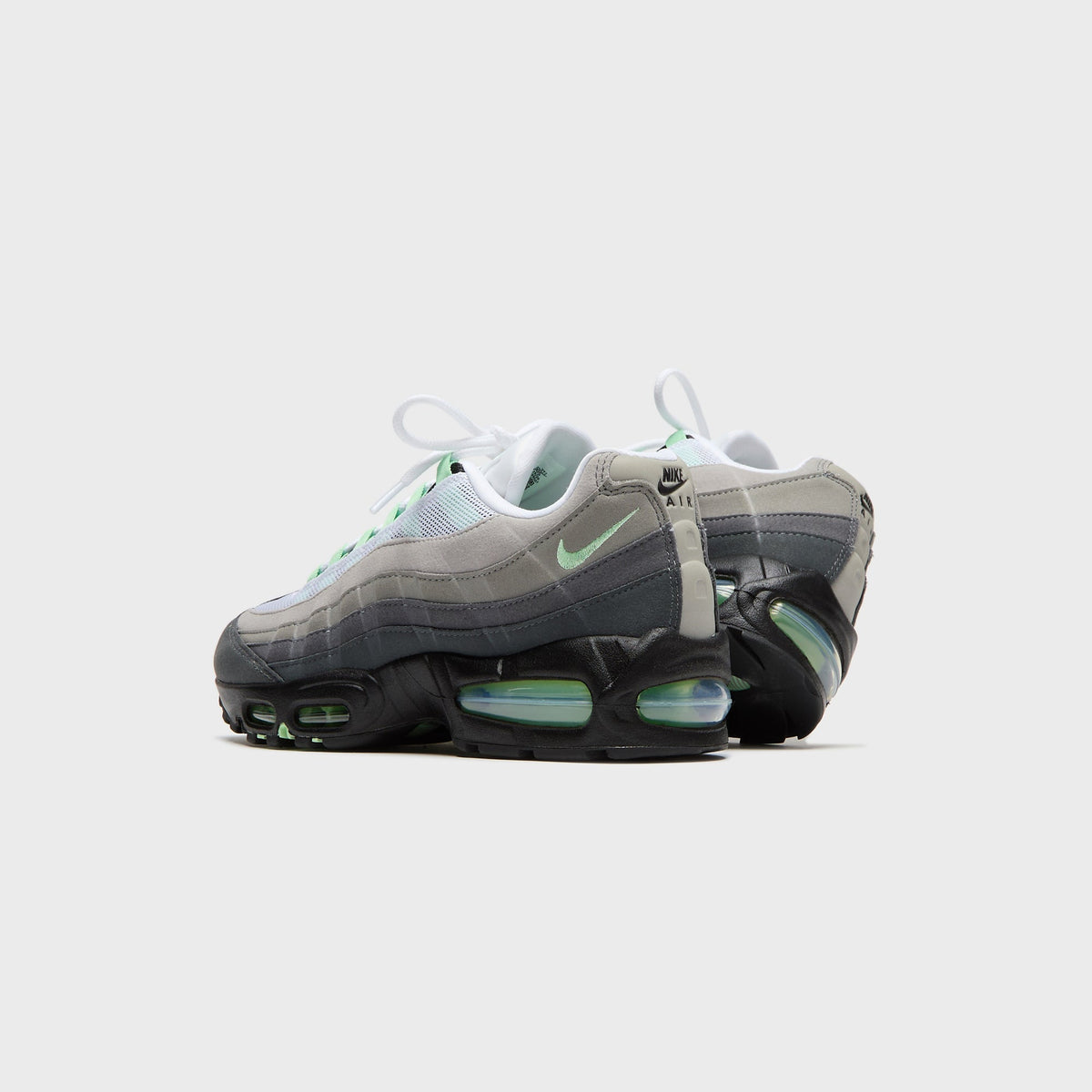 Nike WMNS Air Max 95 Big Bubble - Black / Fresh Mint / White / Medium Grey / Anthracite / Light Graphite