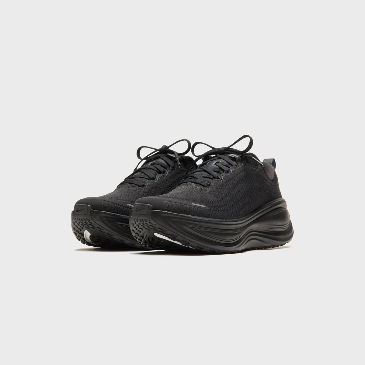 Nike Vomero Plus - Triple Black