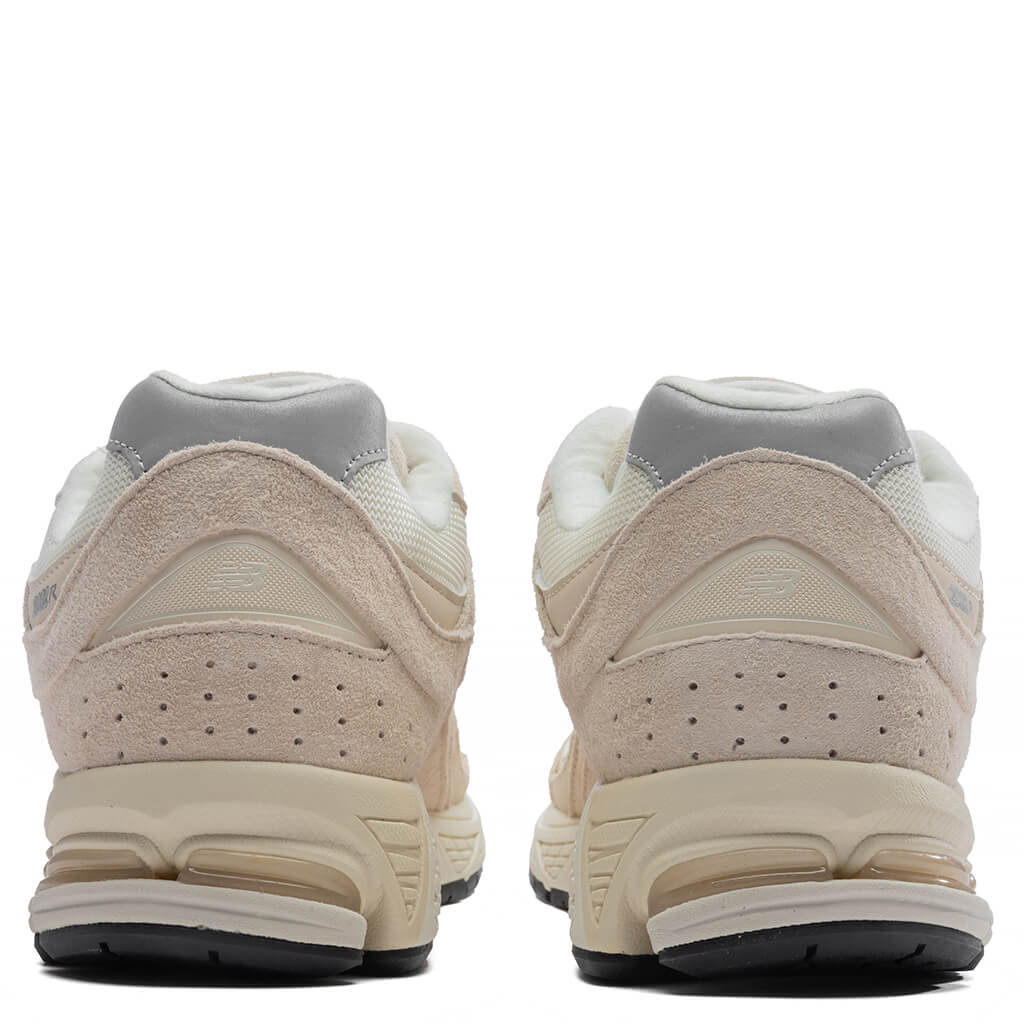 New Balance 2002 - Calm Taupe
