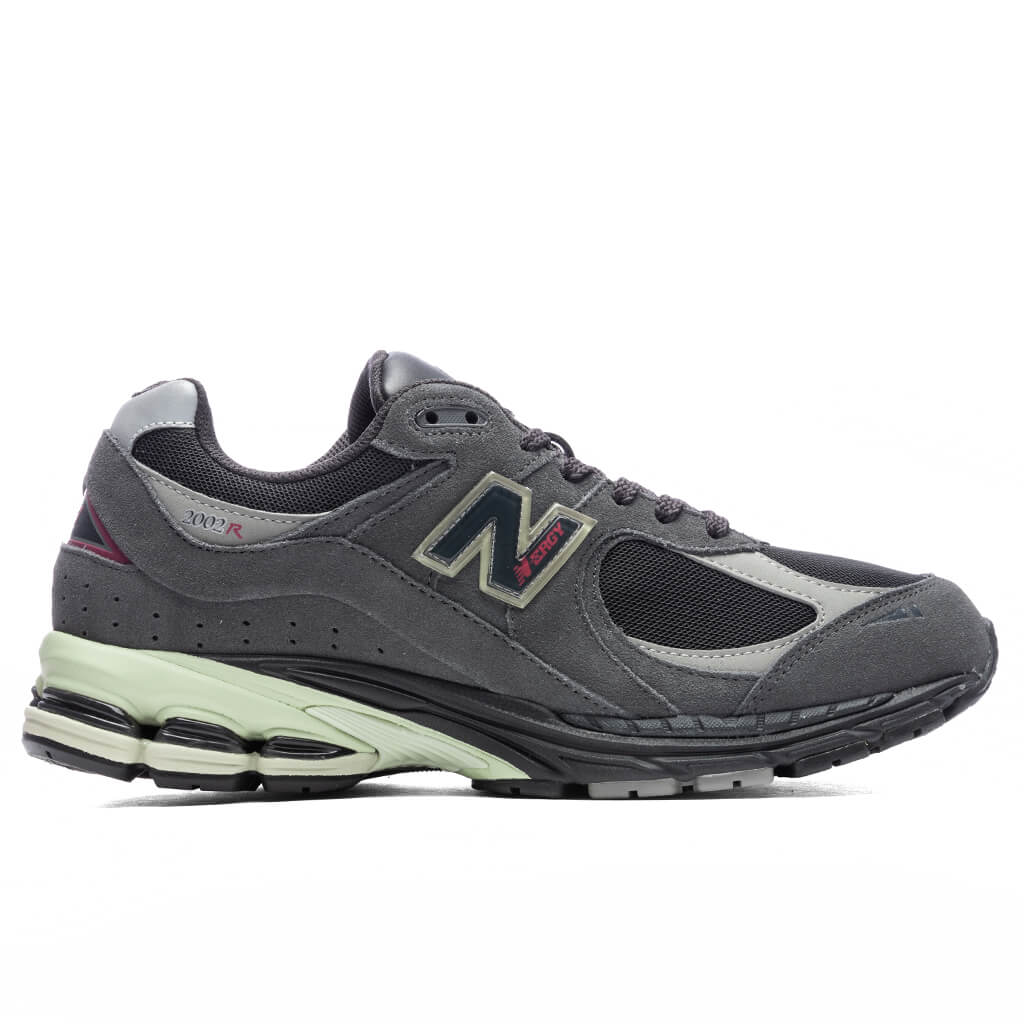 New Balance 2002R - Magnet/Hi-pink