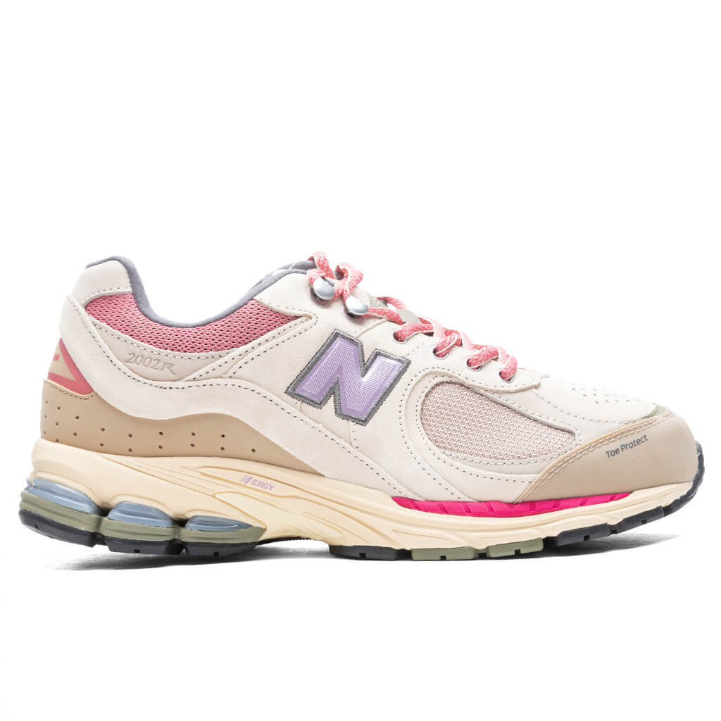 New Balance 2002R 'Hiking Boot Pack' - Calm Taupe/Raw Amethyst