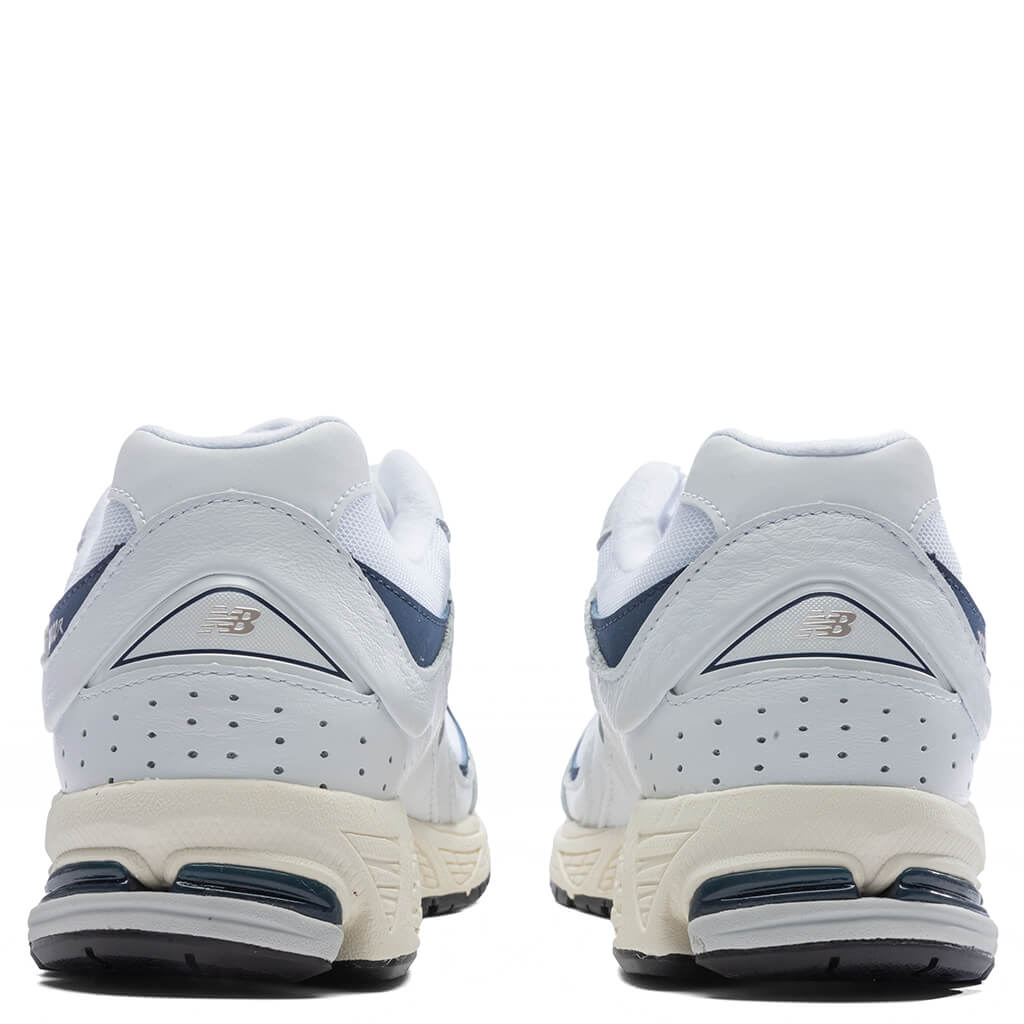 New Balance 2002R - White