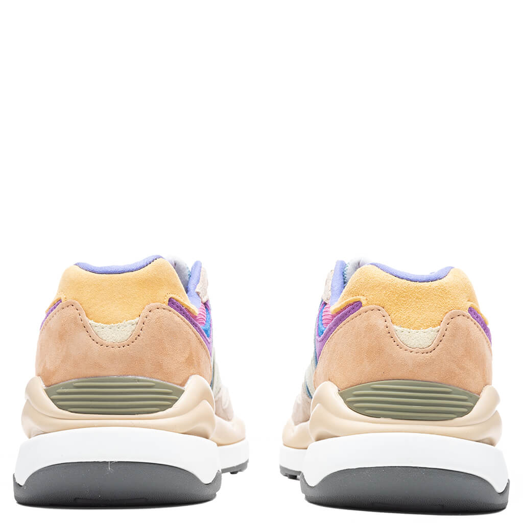 New Balance 57/40 - Calm Taupe