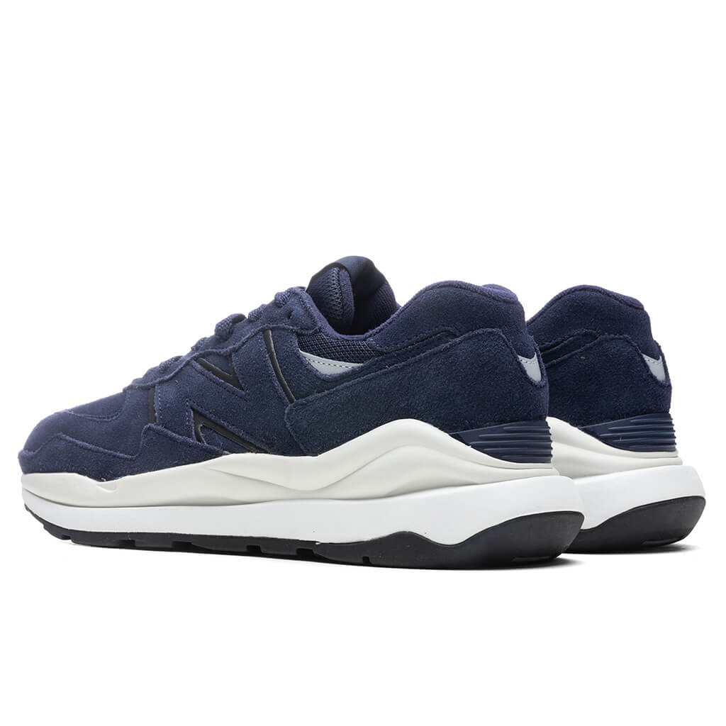 New Balance 57/40 - Team Navy/Sea Salt