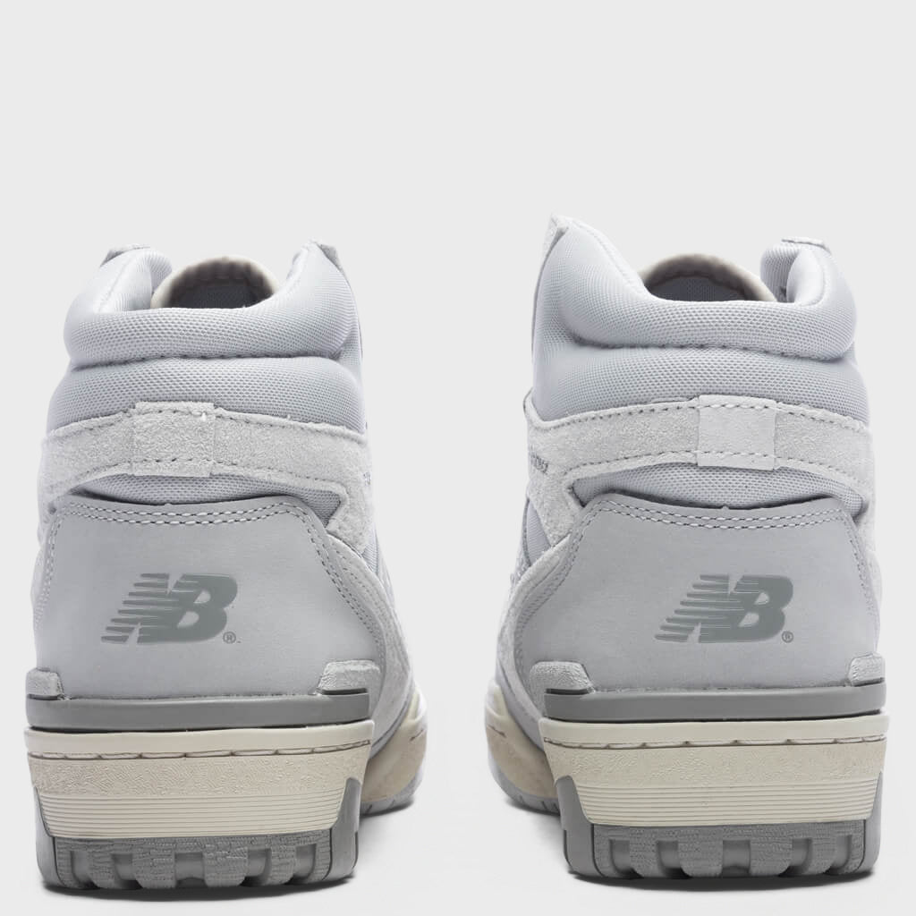 New Balance 650R - White/Aluminum