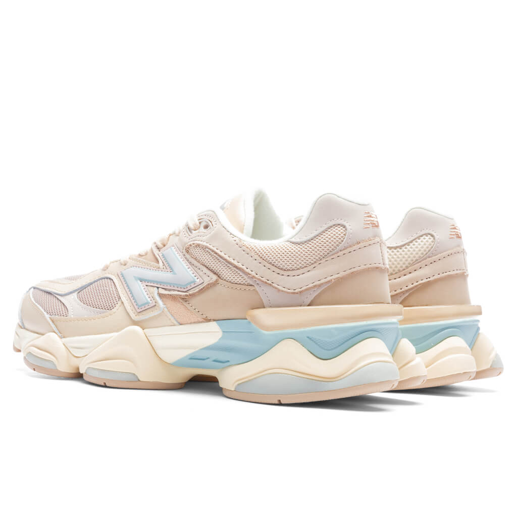 New Balance 9060 - Ivory Cream