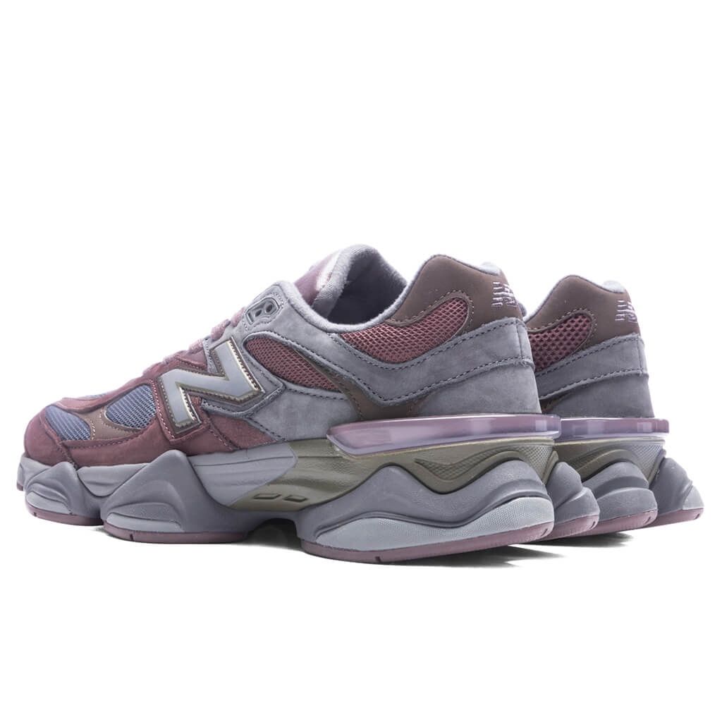 New Balance 9060 - Truffle/Rich Earth