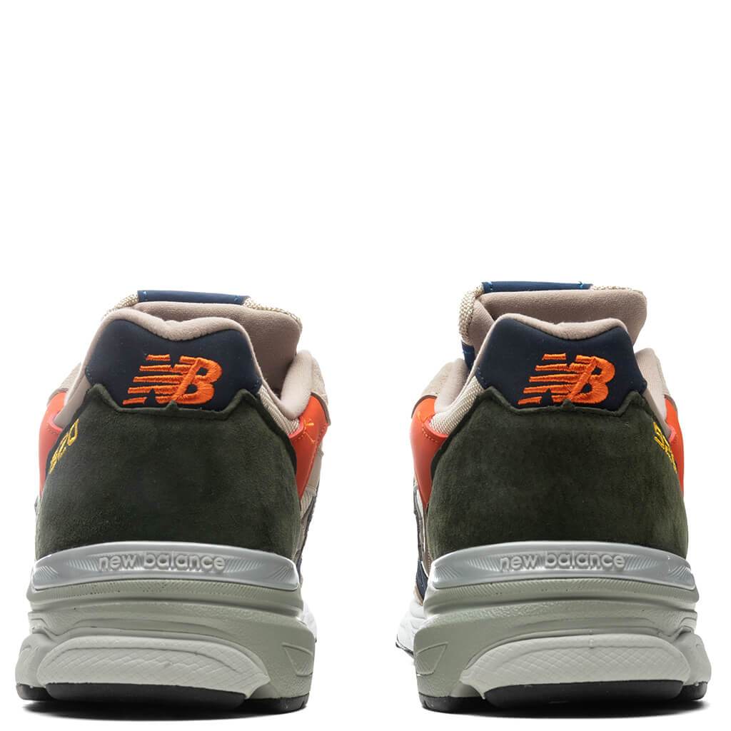 New Balance 920 - Sand