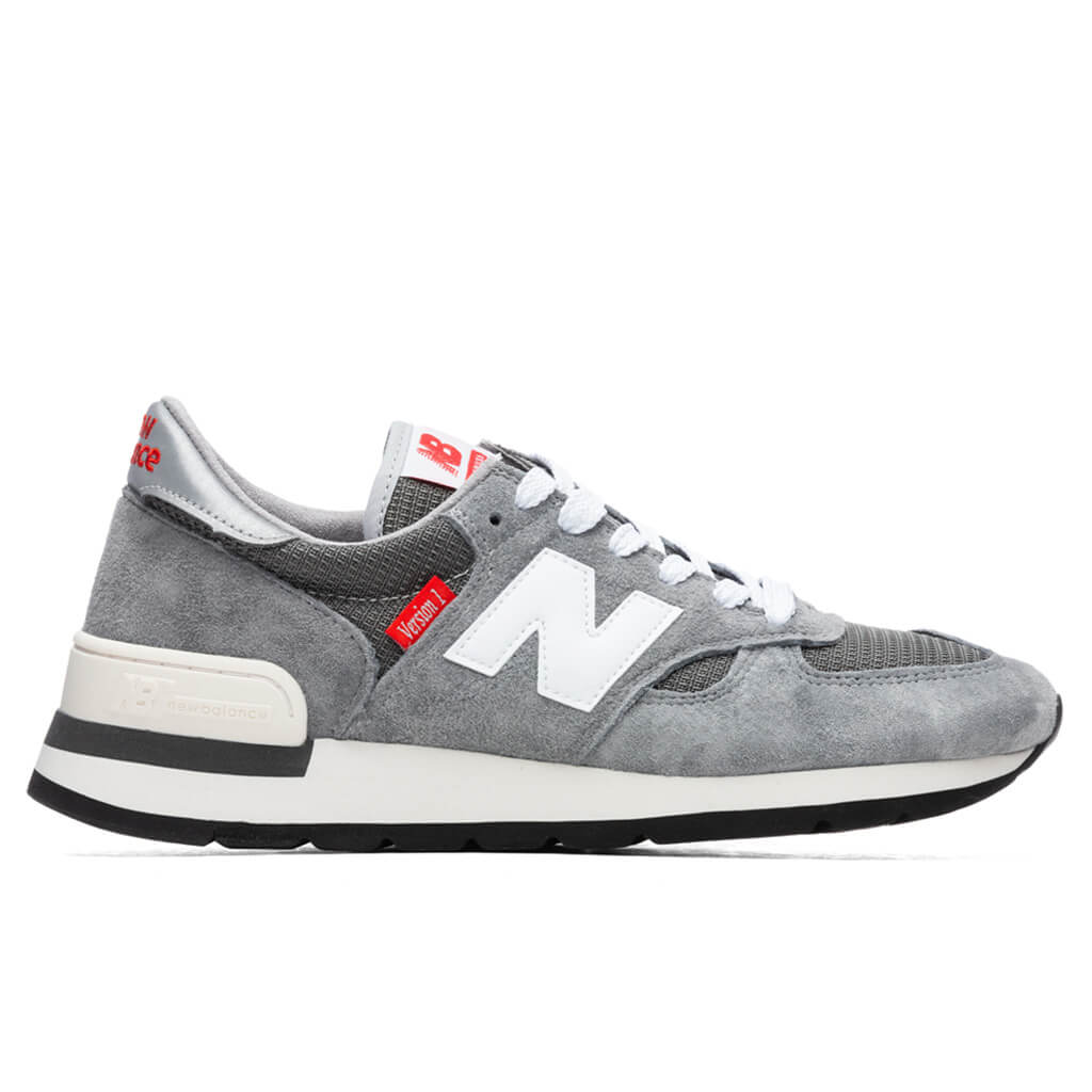 New Balance 990v1 - Grey