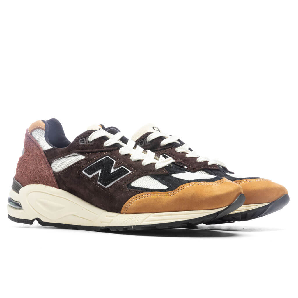 New Balance 990v2 - Black