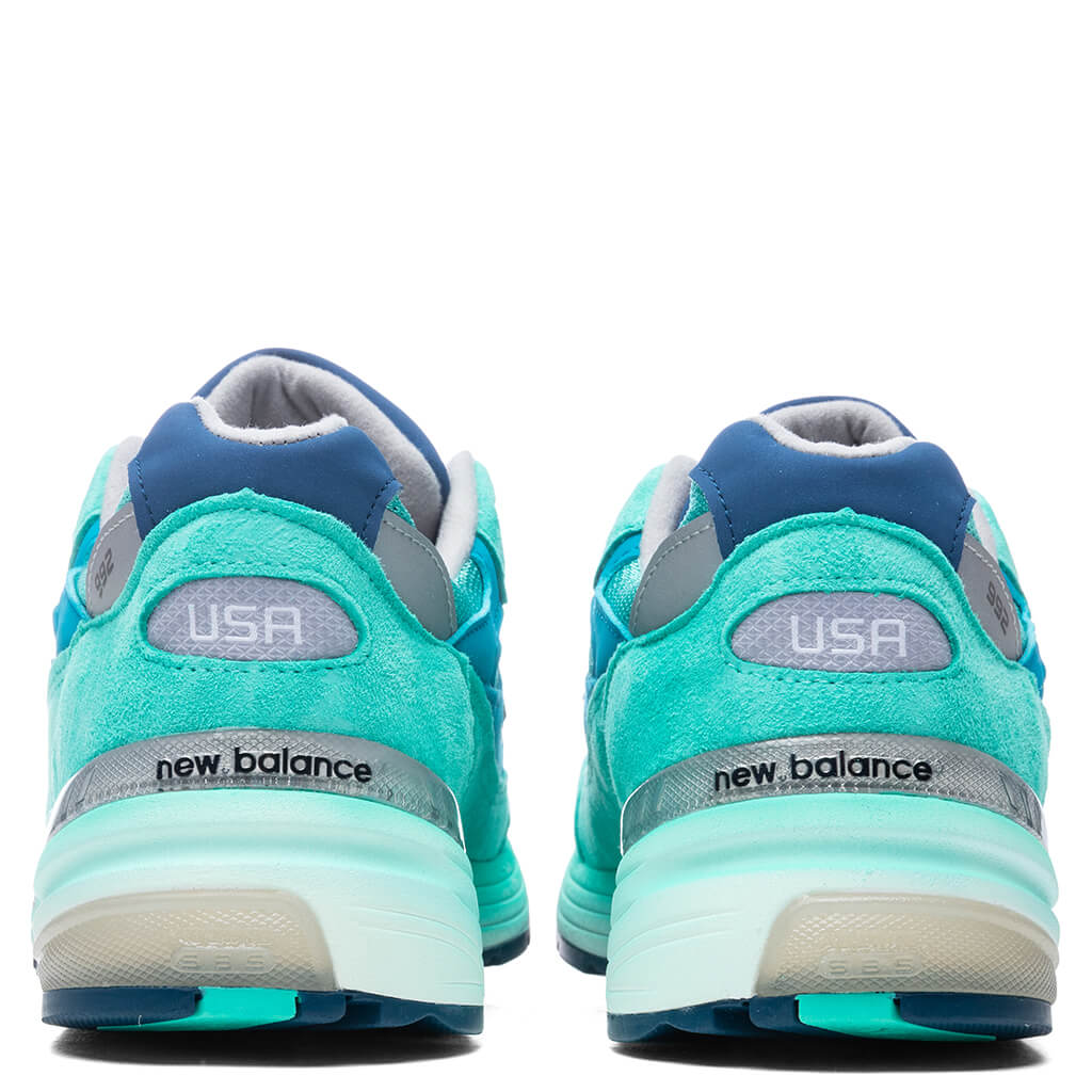 New Balance 992 - Blue/Silver Metallic
