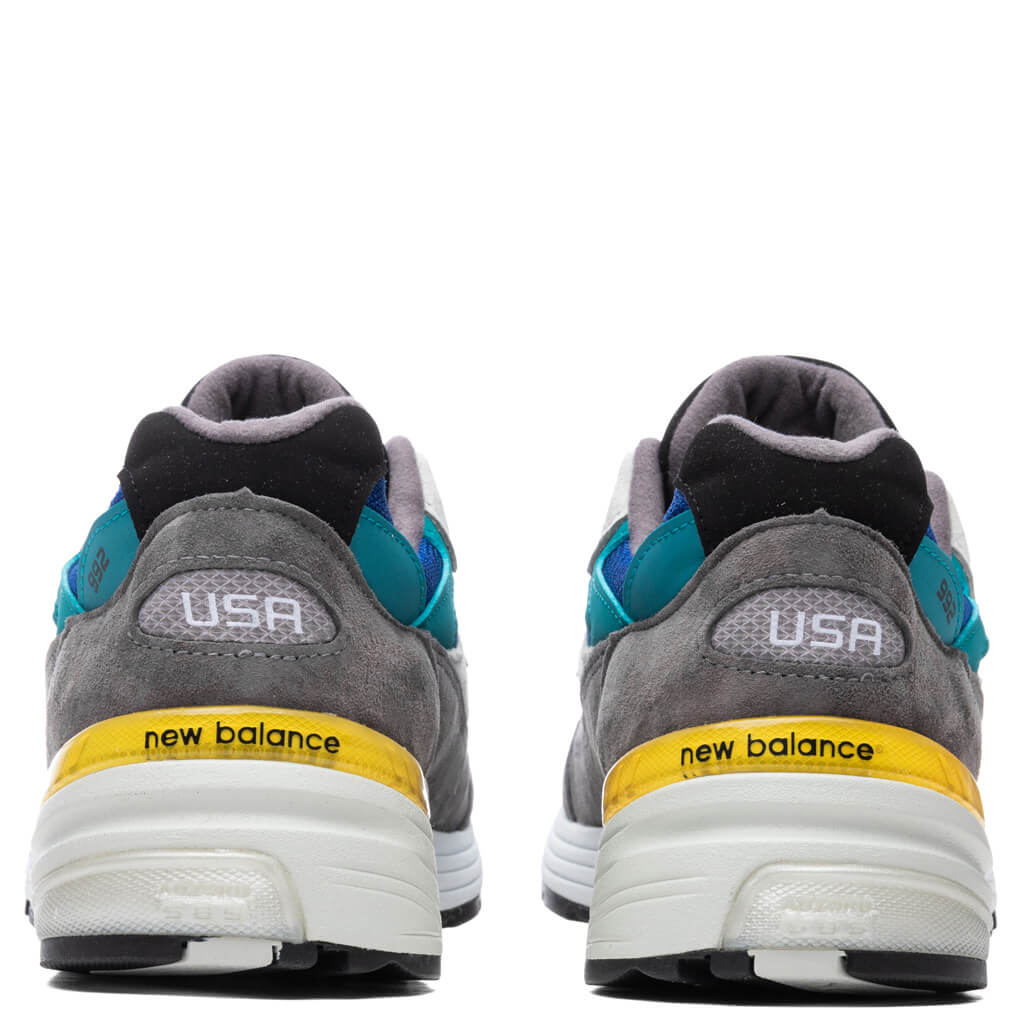 New Balance 992 - Grey/Green