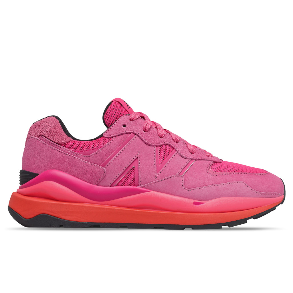 New Balance 57/40 - Pink/Neo Flame