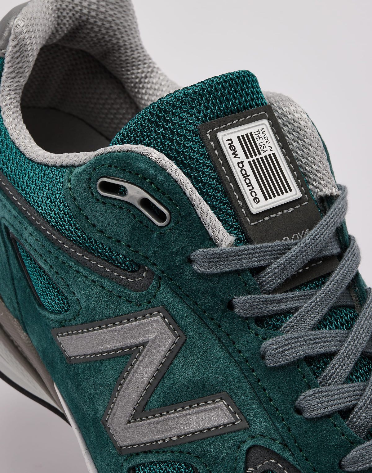 New Balance Made in USA 990v4