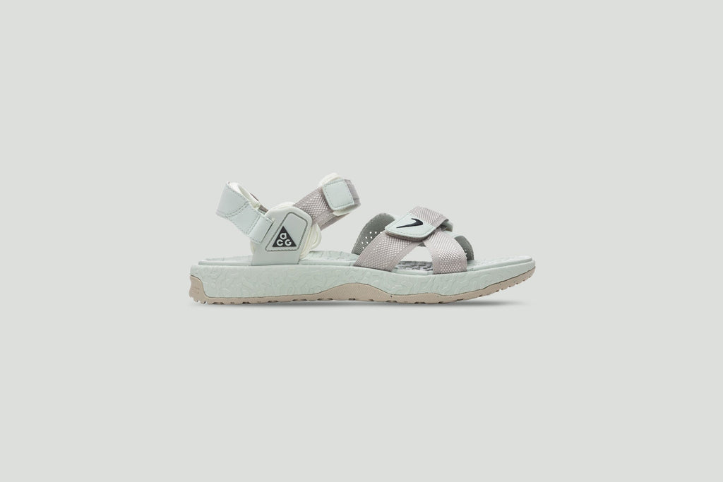 Nike ACG Air Deschütz + - Cream/Black
