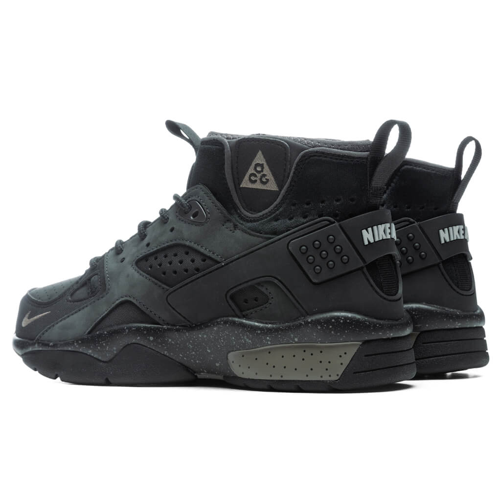 Nike ACG Air Mowabb - Off Noir/Olive Grey