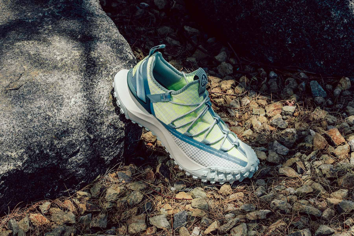Nike ACG Mountain Fly Low - Sea Glass/Lime Blast