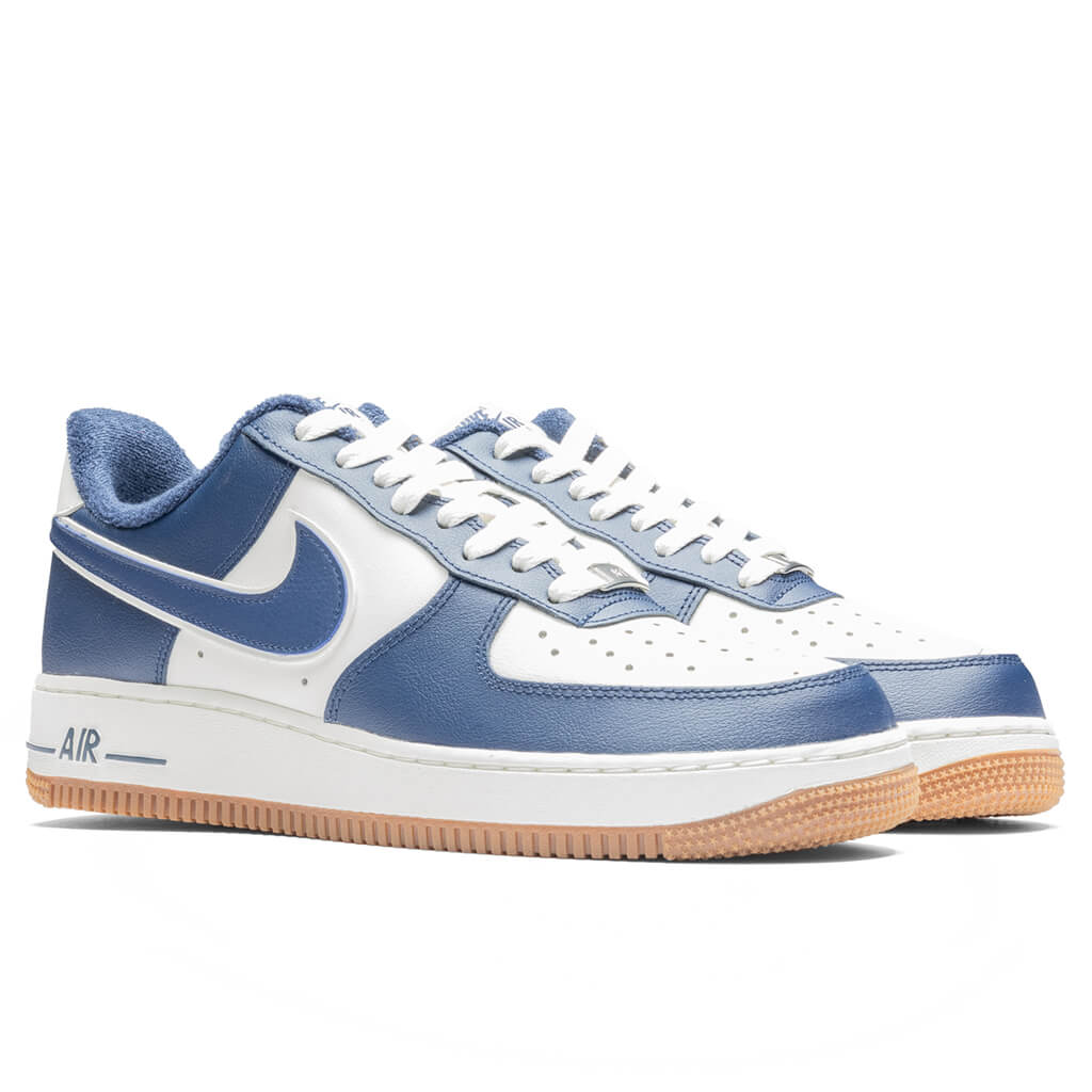Nike Air Force 1 Low Retro - Sail/Midnight Navy/Gum Medium Brown