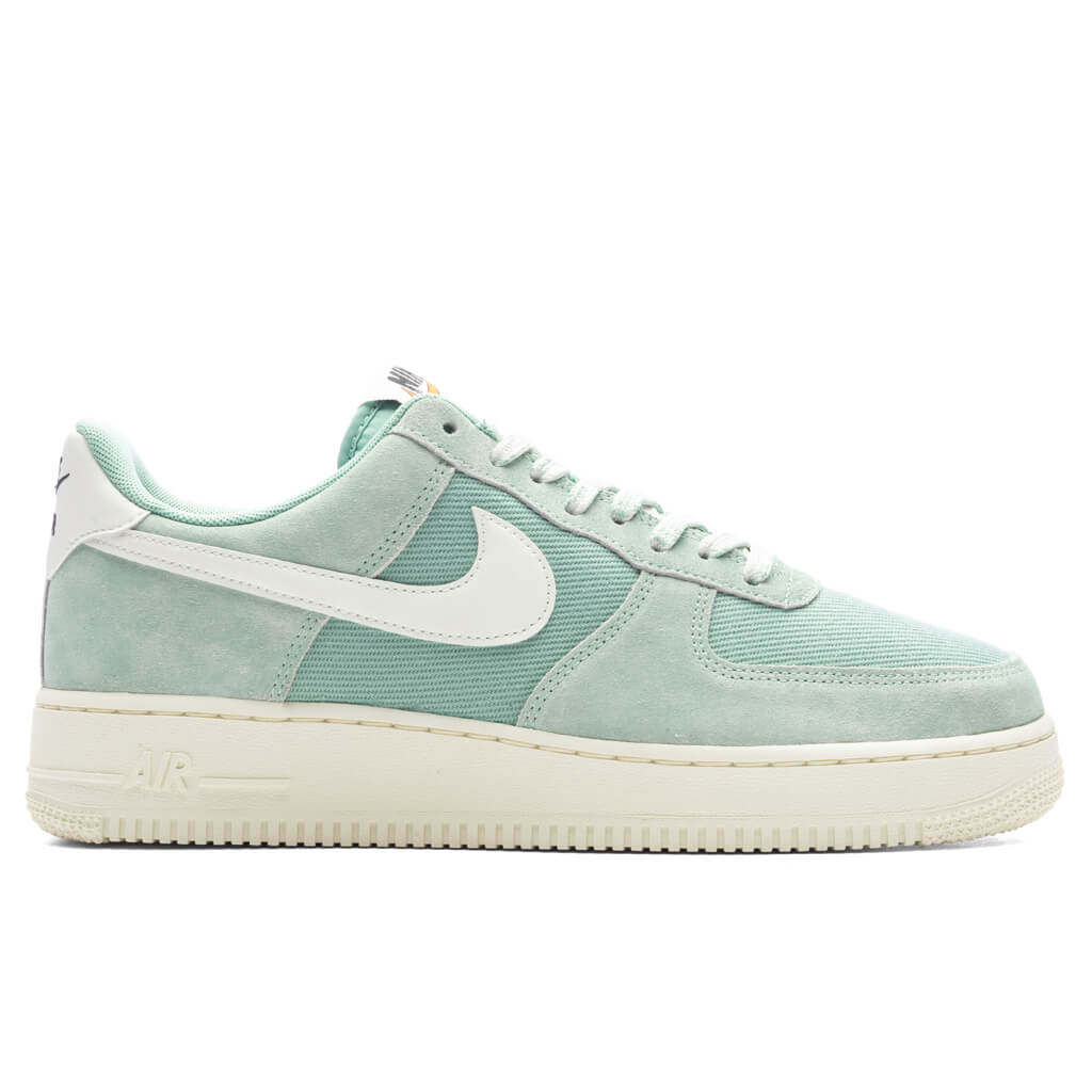Nike Air Force 1 '07 LV8 - Enamel Green/Sail/Enamel