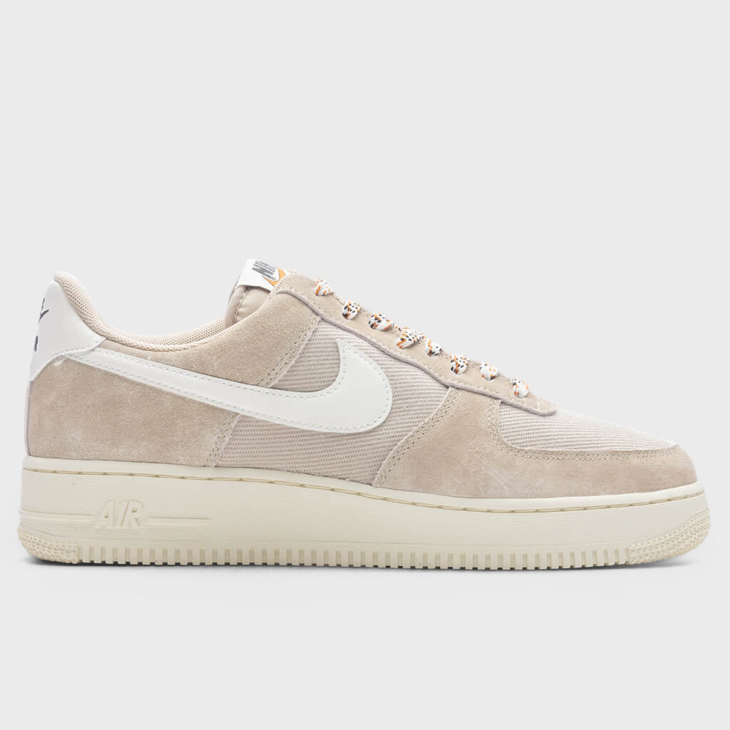 Nike Air Force 1 '07 LV8 - Rattan/Sail/Alpha Orange