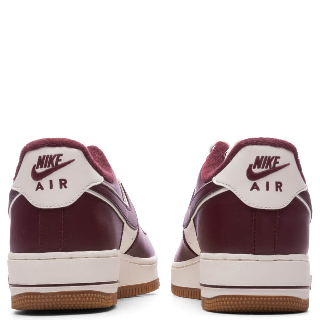 Nike Air Force 1 '07 LV8 - Sail/Night Maroon