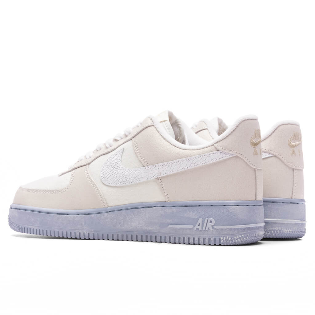 Nike Air Force 1 '07 LV8 EMB - Summit White/White/Blue Whisper