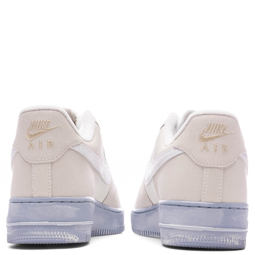 Nike Air Force 1 '07 LV8 EMB - Summit White/White/Blue Whisper