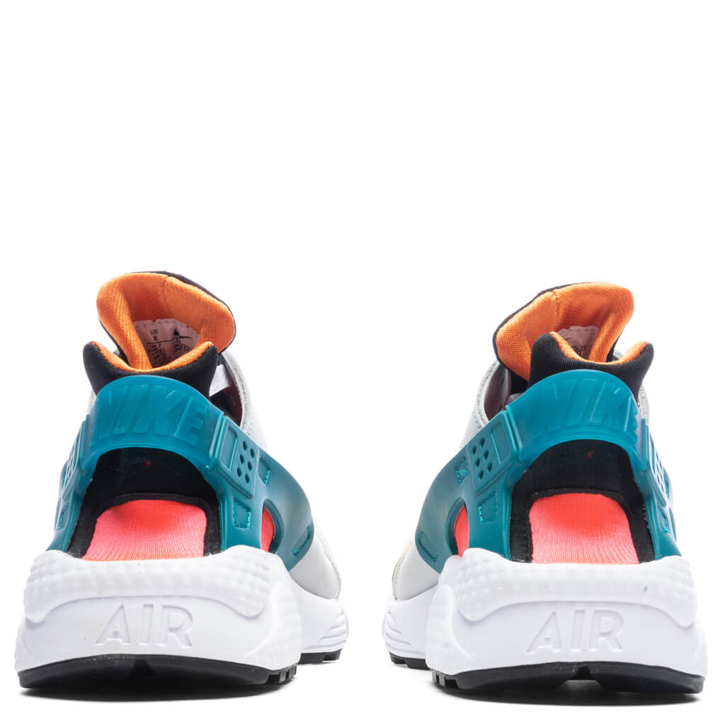 Nike Air Huarache - Pure Platinum/Bright Crimson