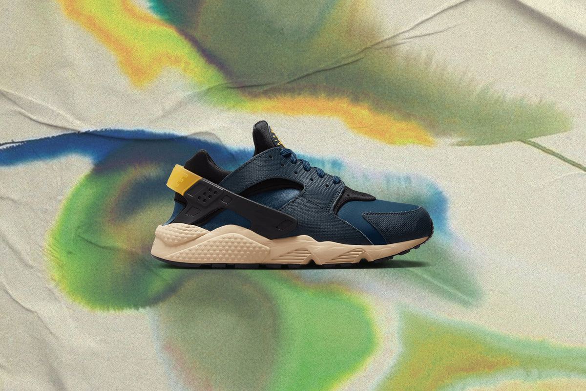 Nike Air Huarache PRM - Black/University Gold/Armory Navy