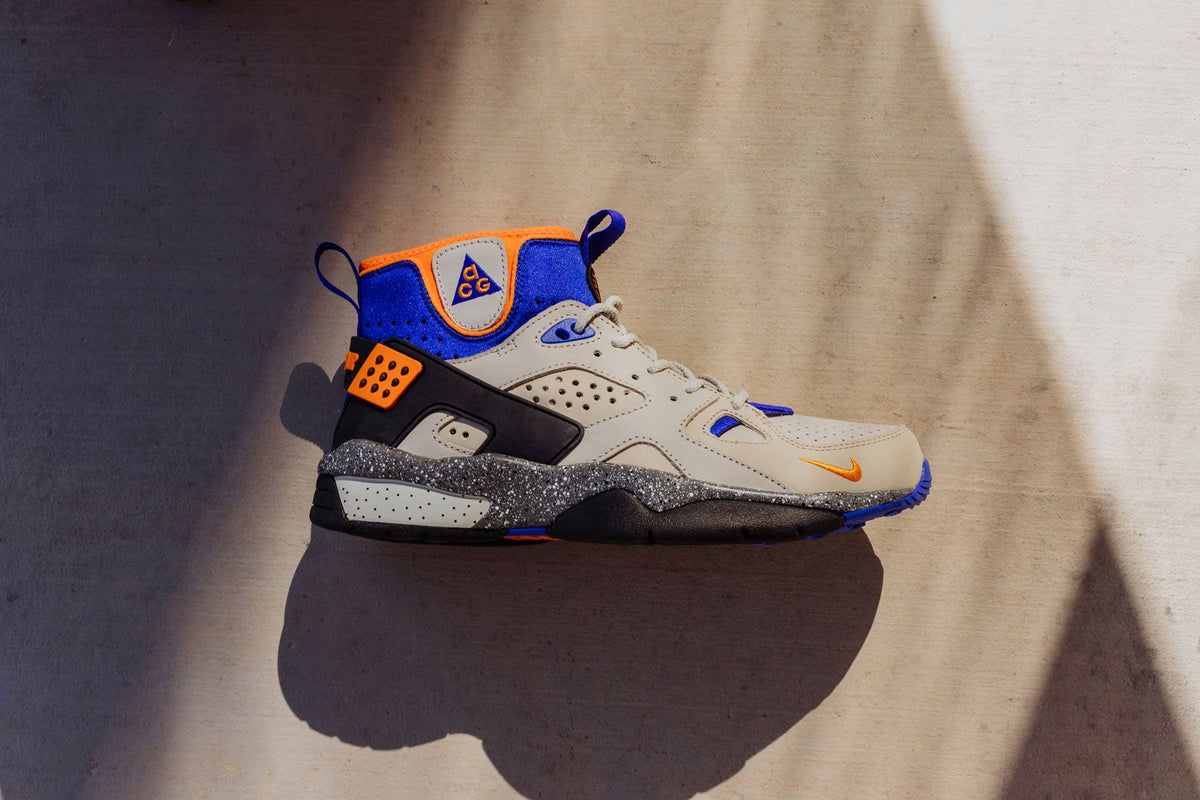 Nike ACG Air Mowabb - Birch/Bright Mandarin/Hyper Royal