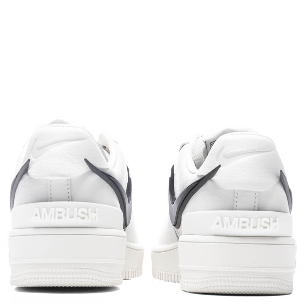 Nike Air Force 1 Low x - Phantom/Black/Black