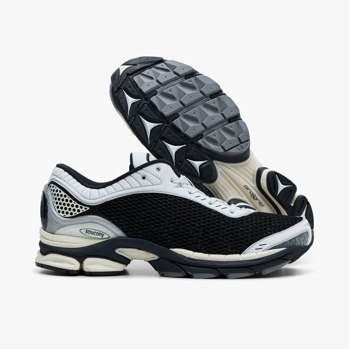 Saucony ProGrid Paramount Black / White