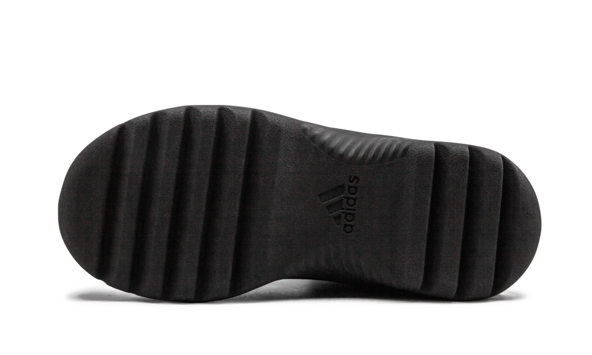 Yeezy Desert Boot "Oil" EG6463