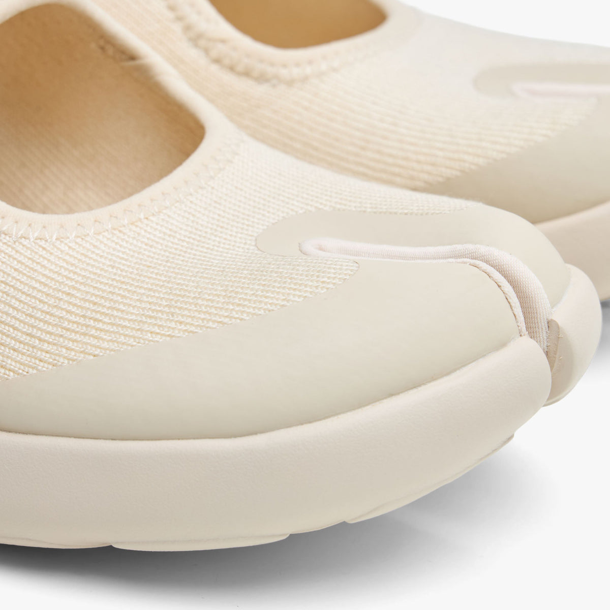 Tabi Sandal / Off White