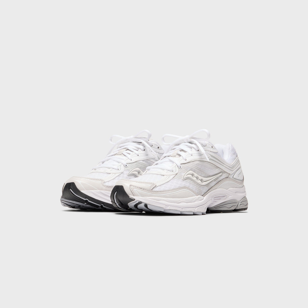 Saucony ProGrid Omni 9 Distract - White / Grey