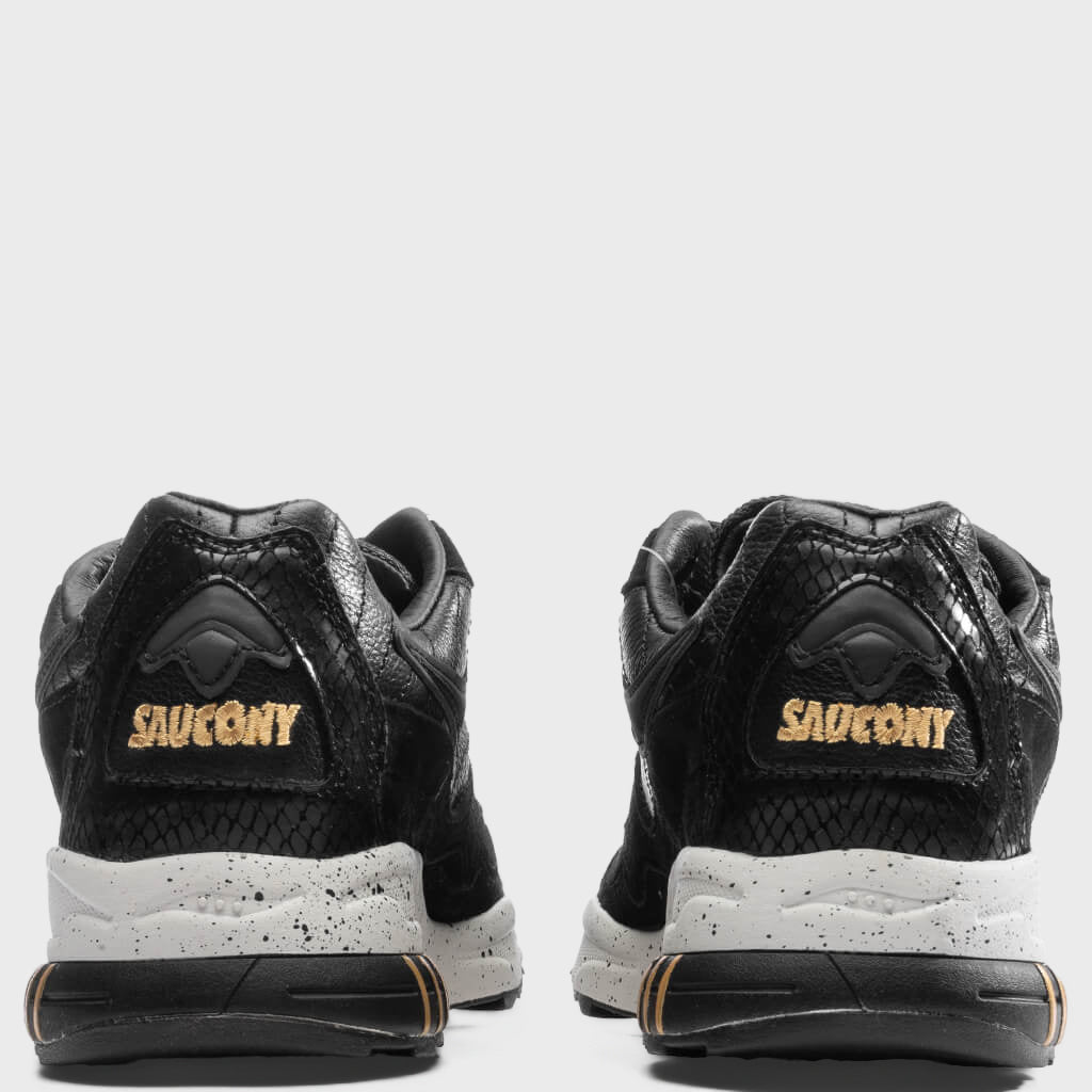 Saucony 3D Grid Hurricane - Black