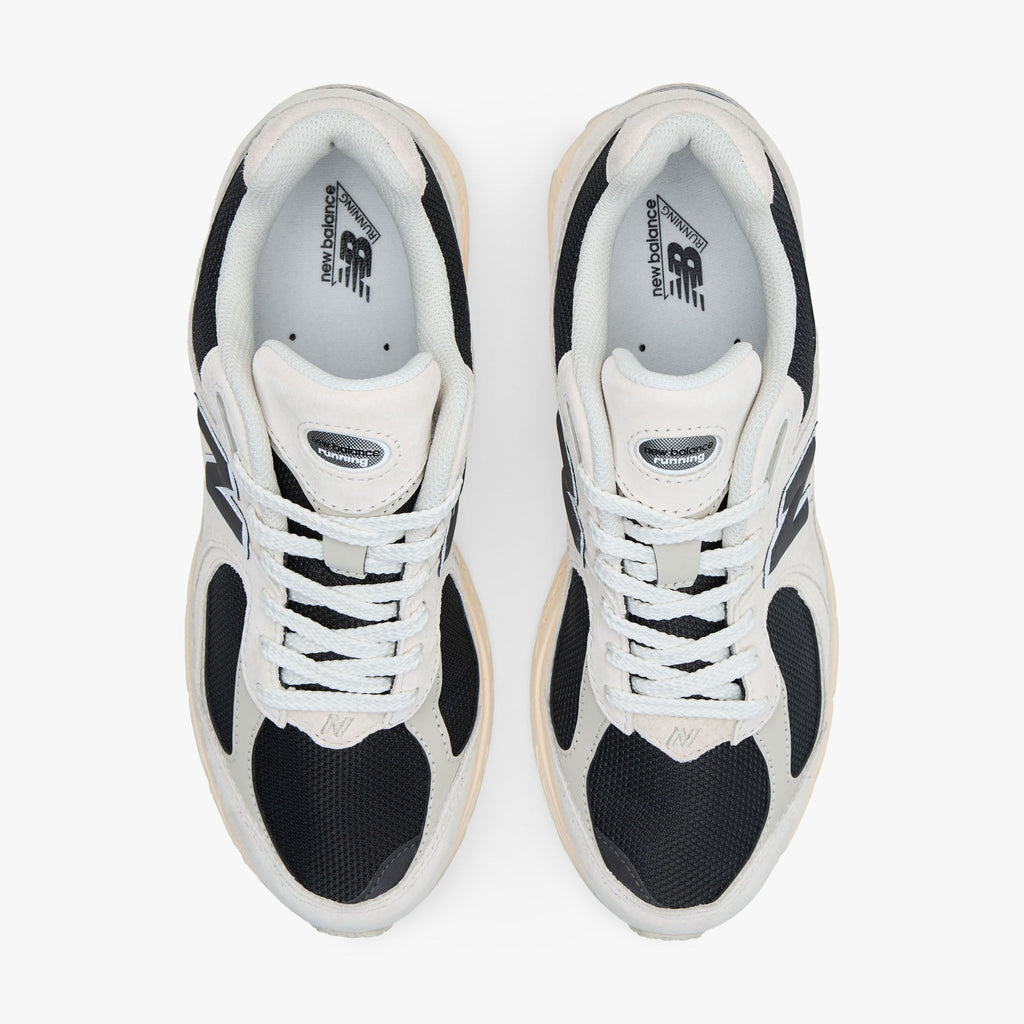 New Balance 2002R Arid Stone / Black Coffee