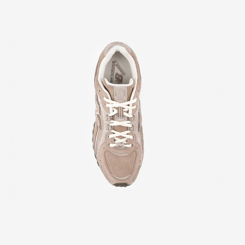 New Balance 204L