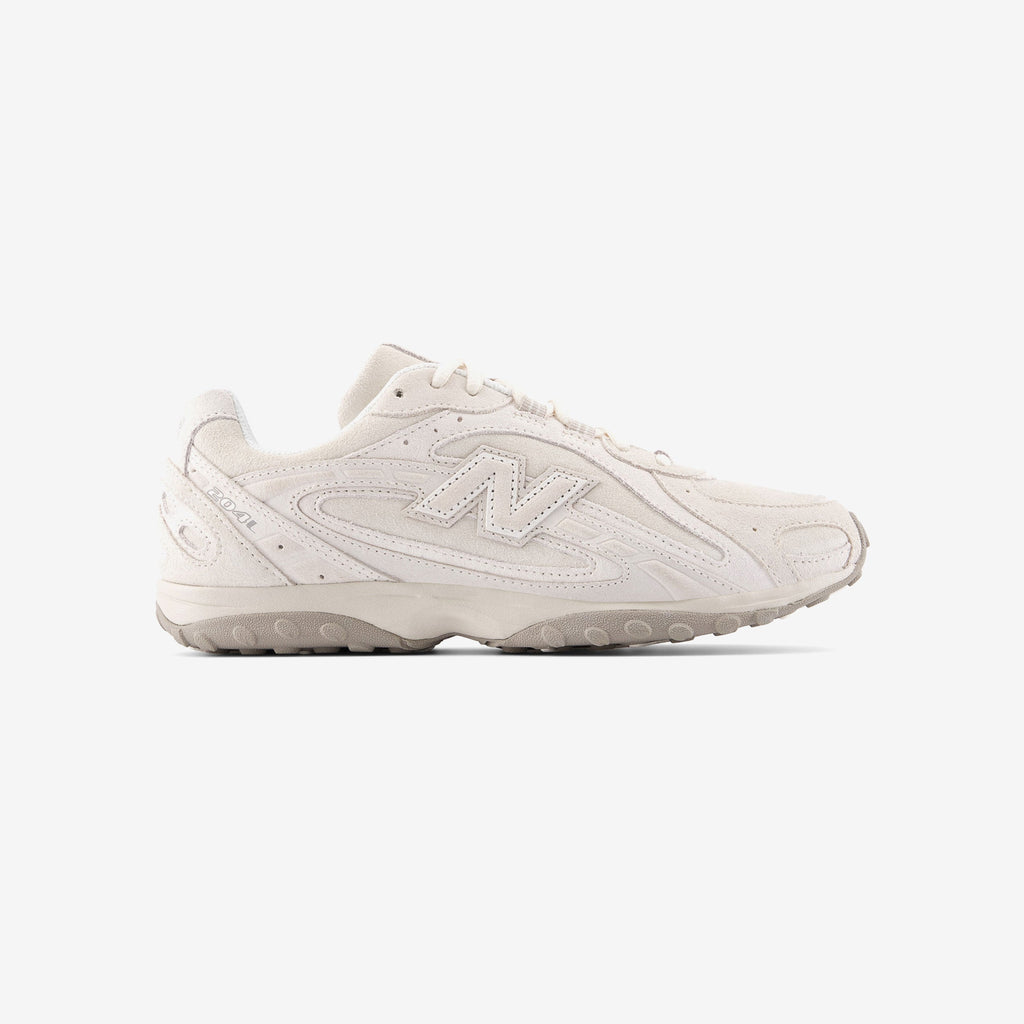 New Balance 204L