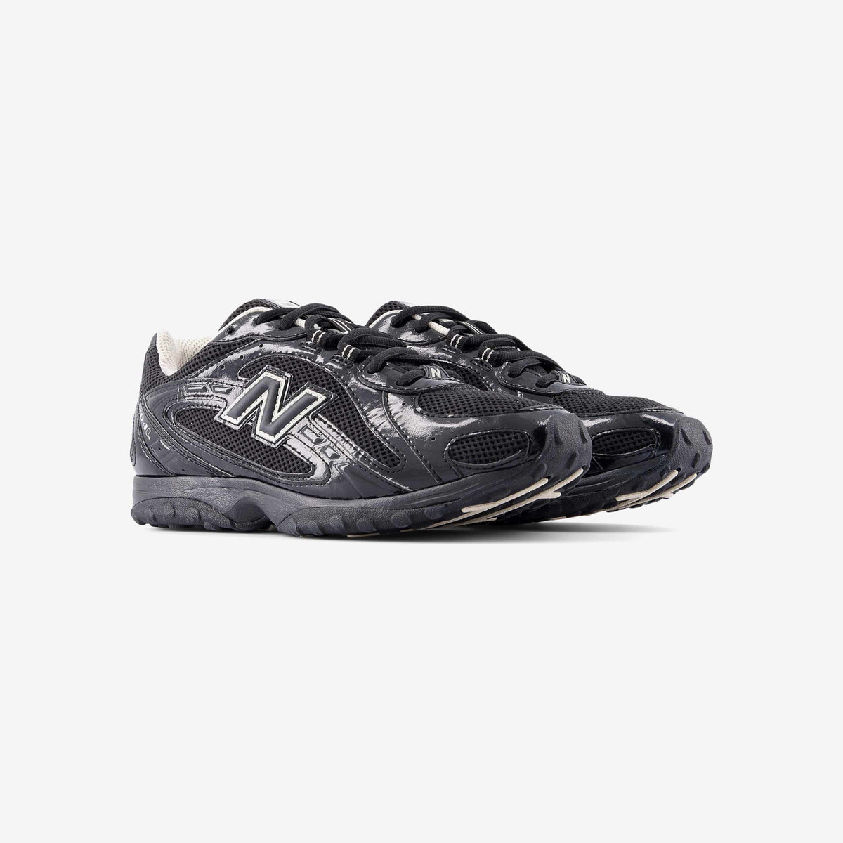 New Balance 204L