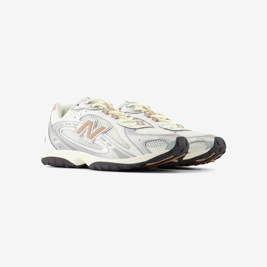 New Balance 204L