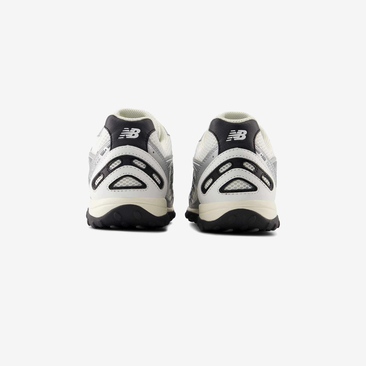 New Balance 204L