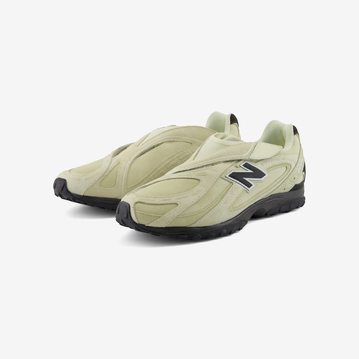 New Balance 204V