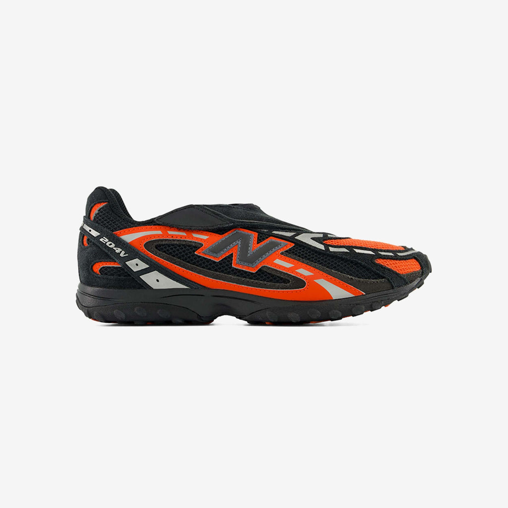 New Balance 204V