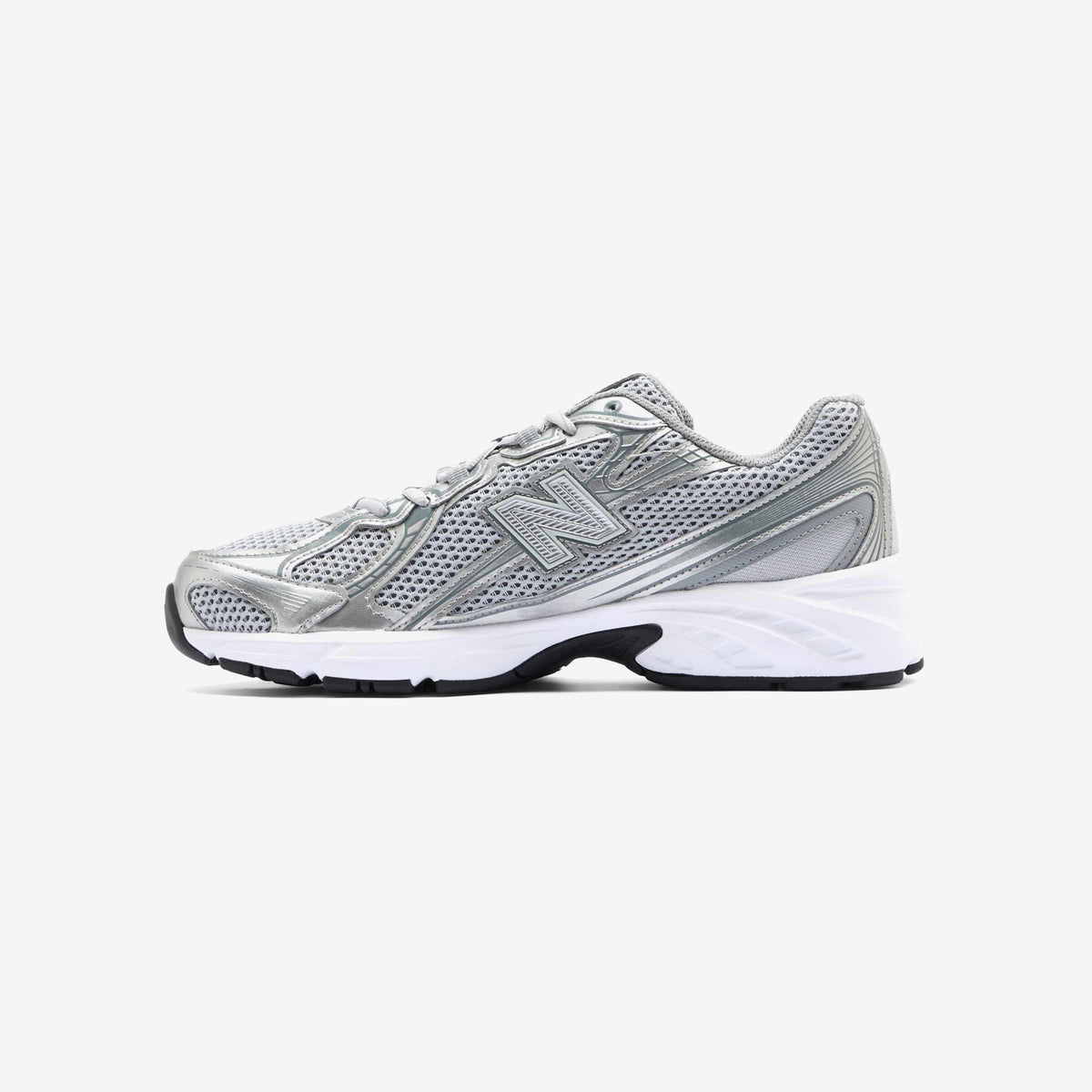 New Balance 740